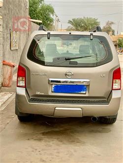 نیسان پاسفایندەر
